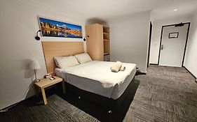Econo Lodge Rivervale